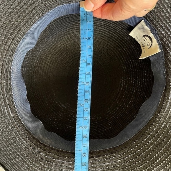 Eugenia Kim Vintage Black Woven Wide-Brim Sun Hat - Picture 9 of 10